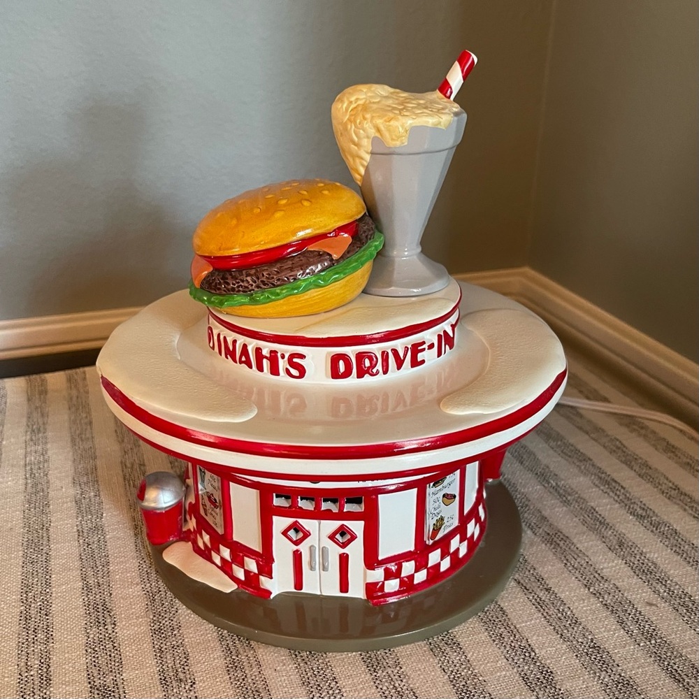 Vintage 1993 - Department 56 Red and White Dinah's Drive-In
